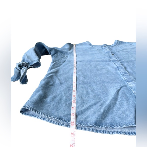 Reitmans Women’s Button Jeans Shirt - Picture 5 of 9